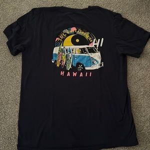 T&C hawaii VW van Tshirt size M